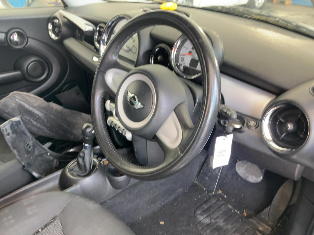 Photo '9' of Mini Clubman Cooper Photo '9' of Mini Clubman Cooper