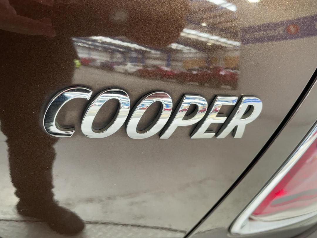 Photo '32' of Mini Cooper