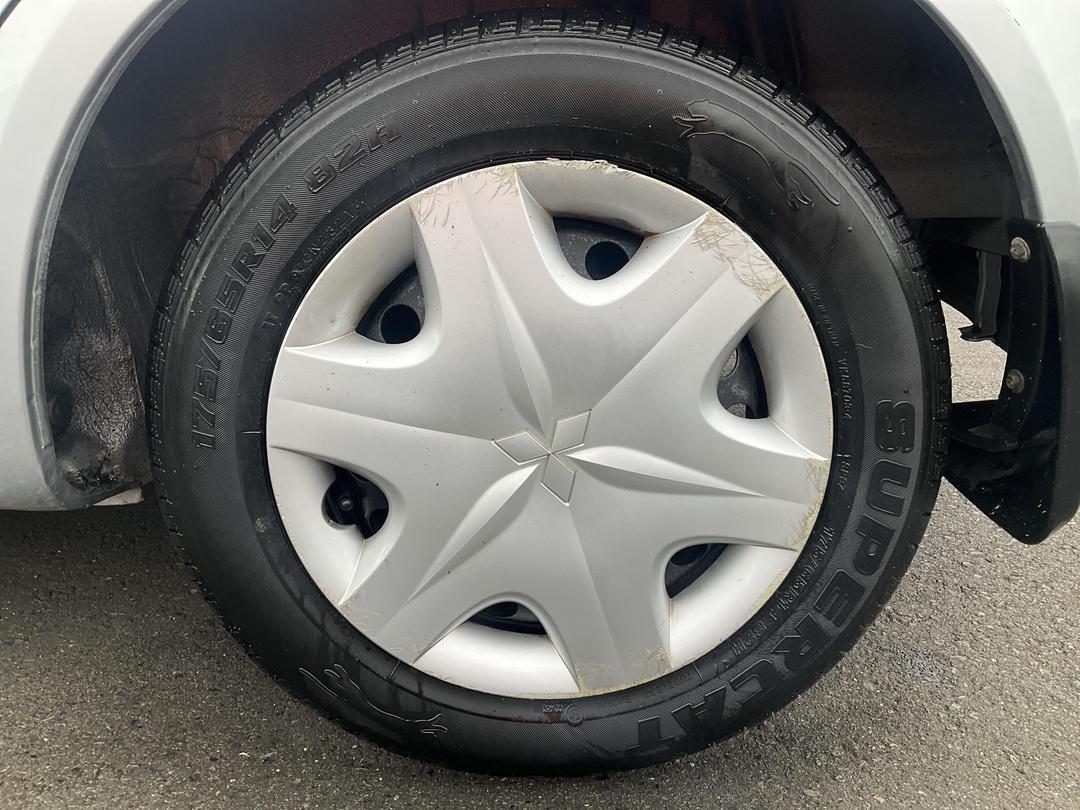 Photo '11' of Mitsubishi Colt