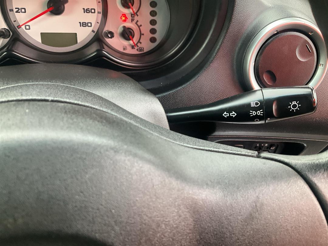 Photo '29' of Mitsubishi Colt