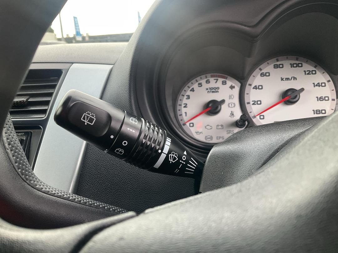 Photo '30' of Mitsubishi Colt