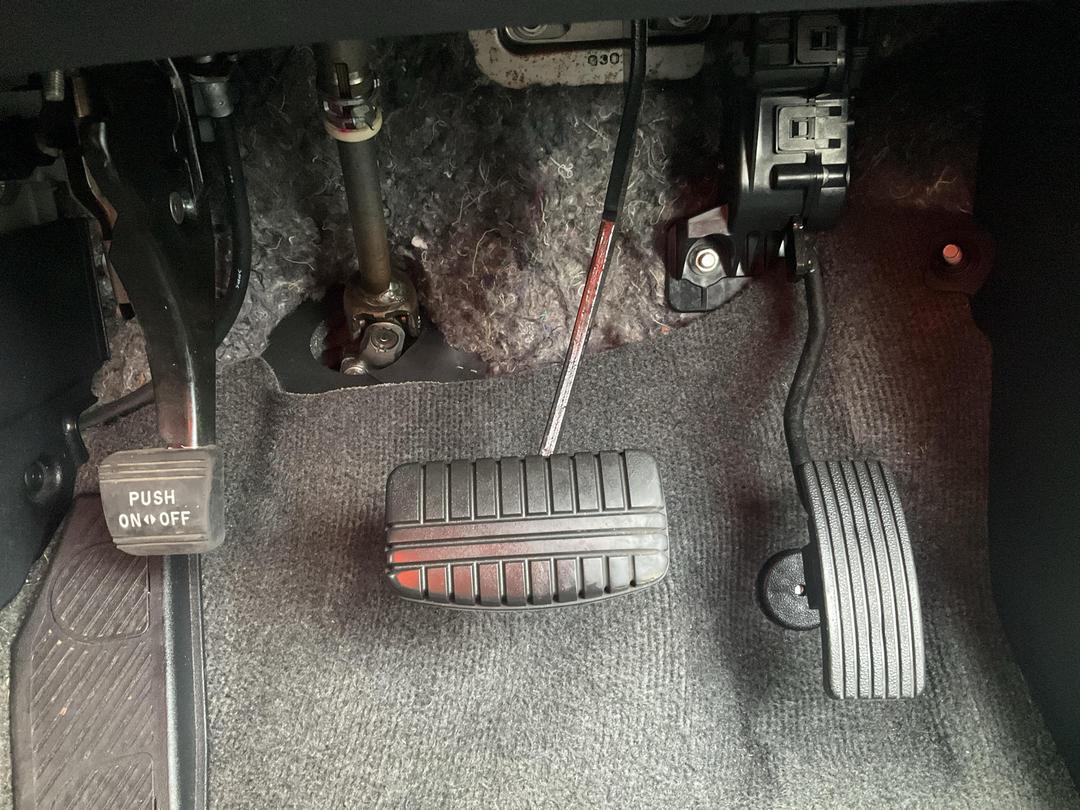 Photo '32' of Mitsubishi Colt