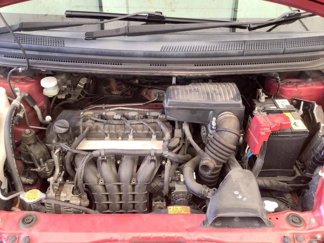 Photo '8' of Mitsubishi Colt Plus