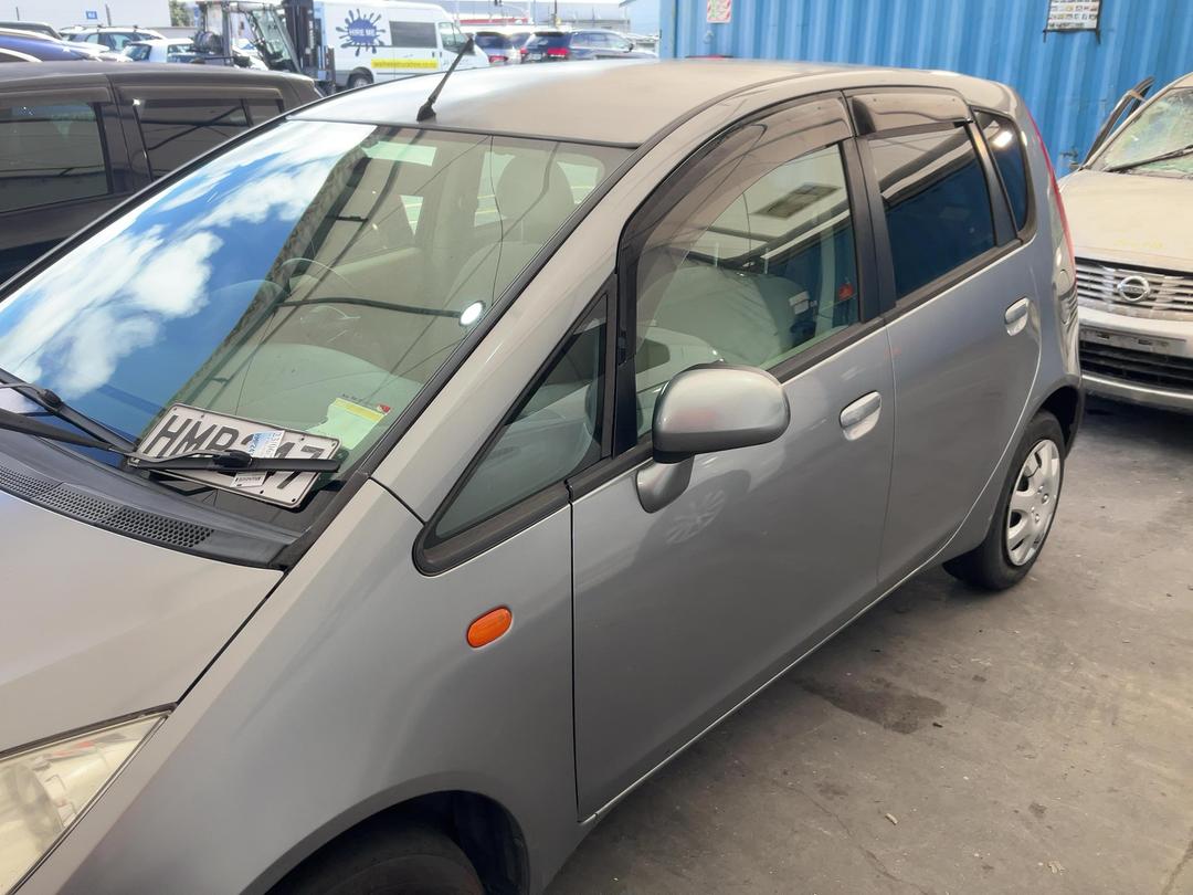 Photo '7' of Mitsubishi Colt Photo '7' of Mitsubishi Colt