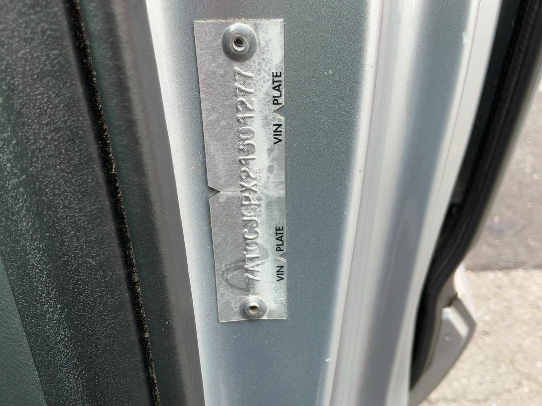 Photo '16' of Mitsubishi Delica Photo '16' of Mitsubishi Delica