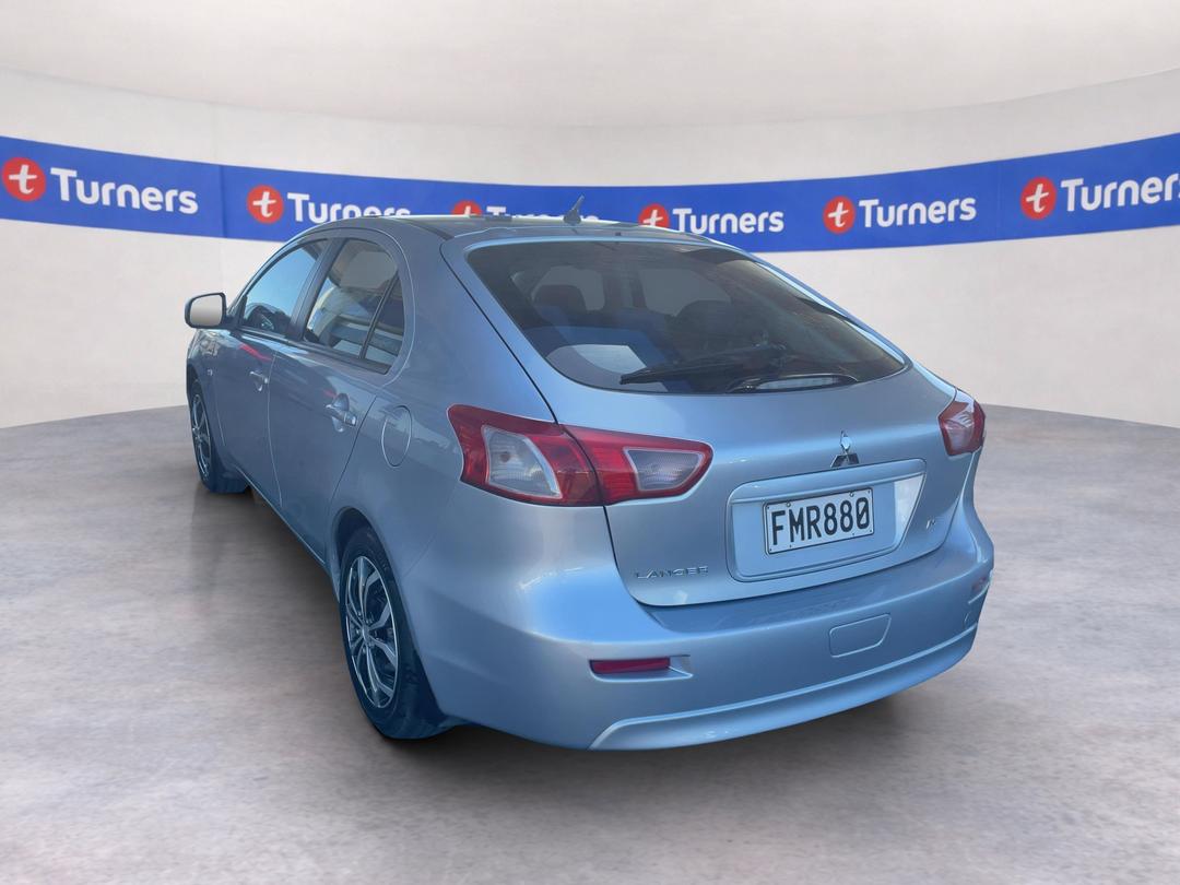 Photo '5' of Mitsubishi Lancer