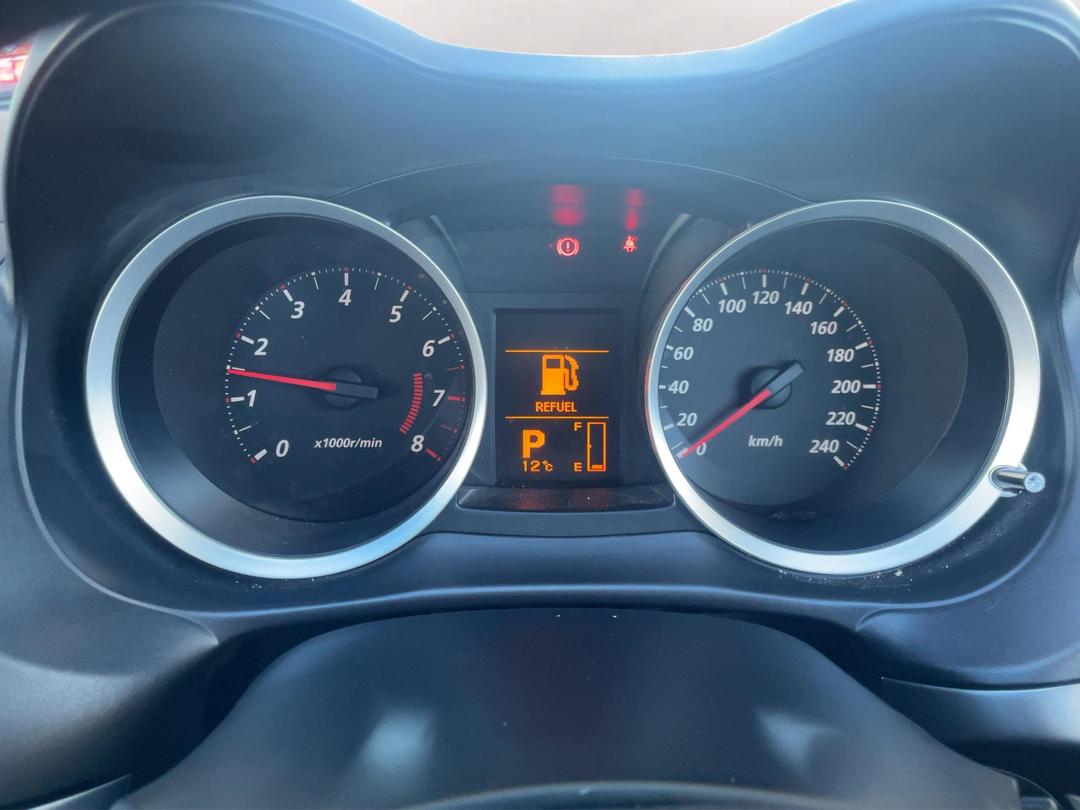 Photo '21' of Mitsubishi Lancer