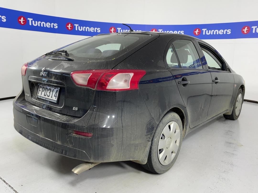 Photo '7' of Mitsubishi Lancer ES Photo '7' of Mitsubishi Lancer ES