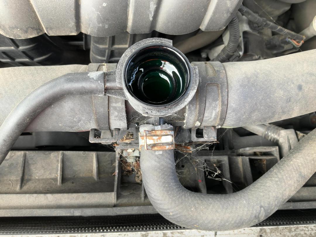 Photo '9' of Mitsubishi Outlander