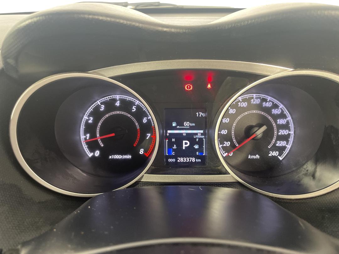 Photo '21' of Mitsubishi Outlander