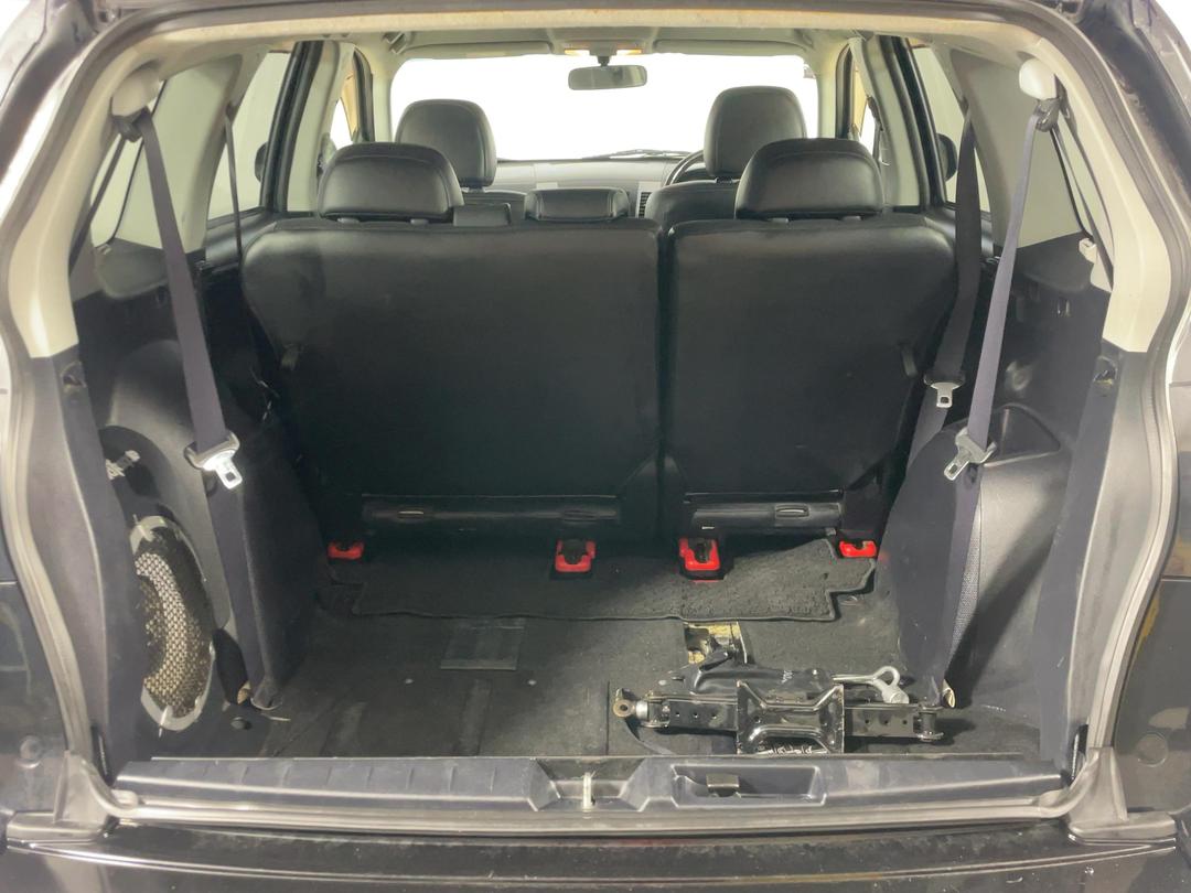 Photo '14' of Mitsubishi Outlander