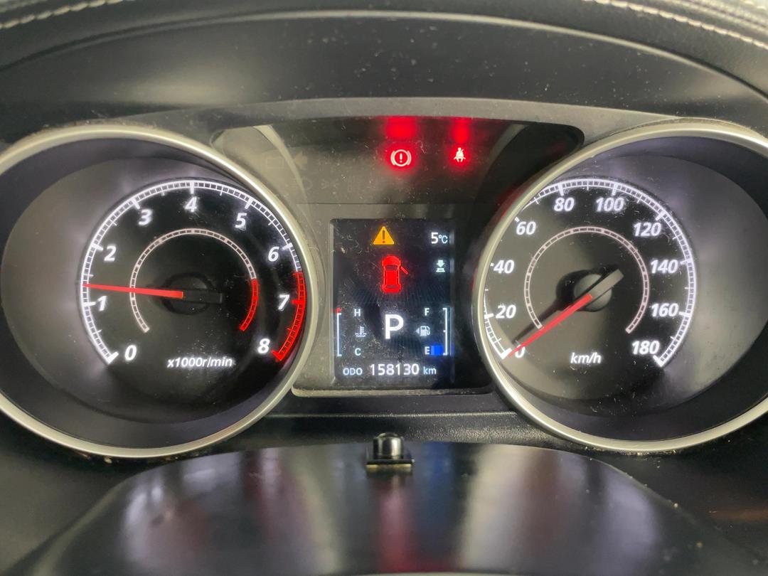 Photo '21' of Mitsubishi Outlander