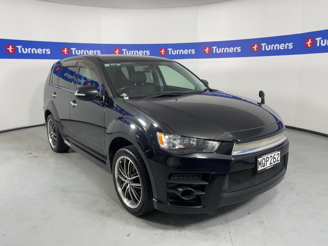 Photo '1' of Mitsubishi Outlander