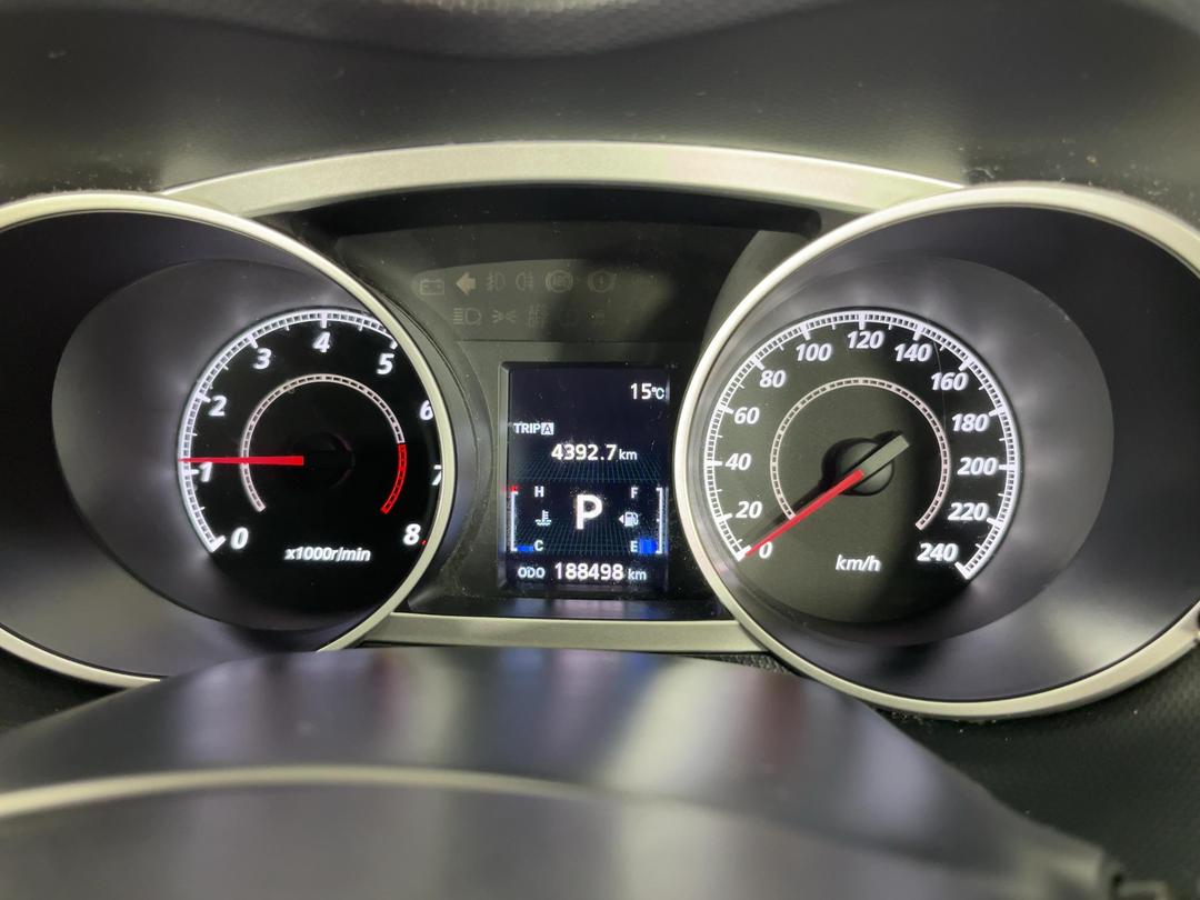 Photo '21' of Mitsubishi Outlander