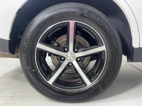Photo '12' of Mitsubishi Outlander
