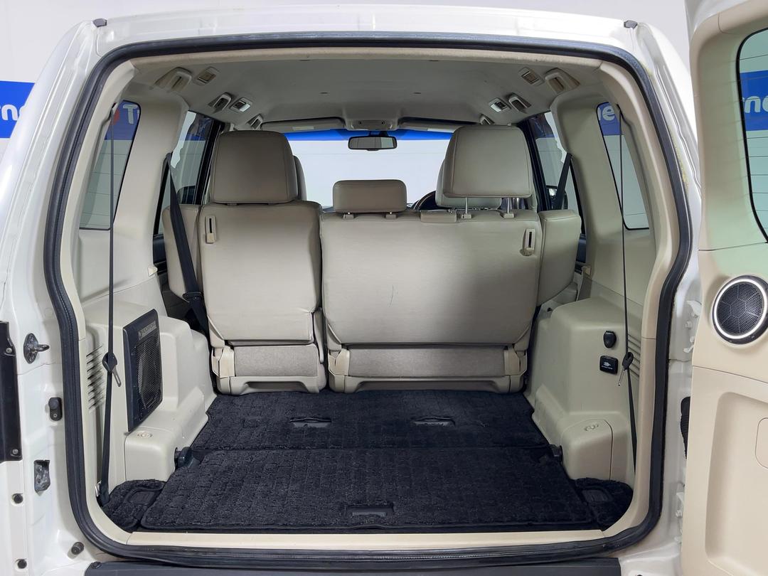Photo '14' of Mitsubishi Pajero