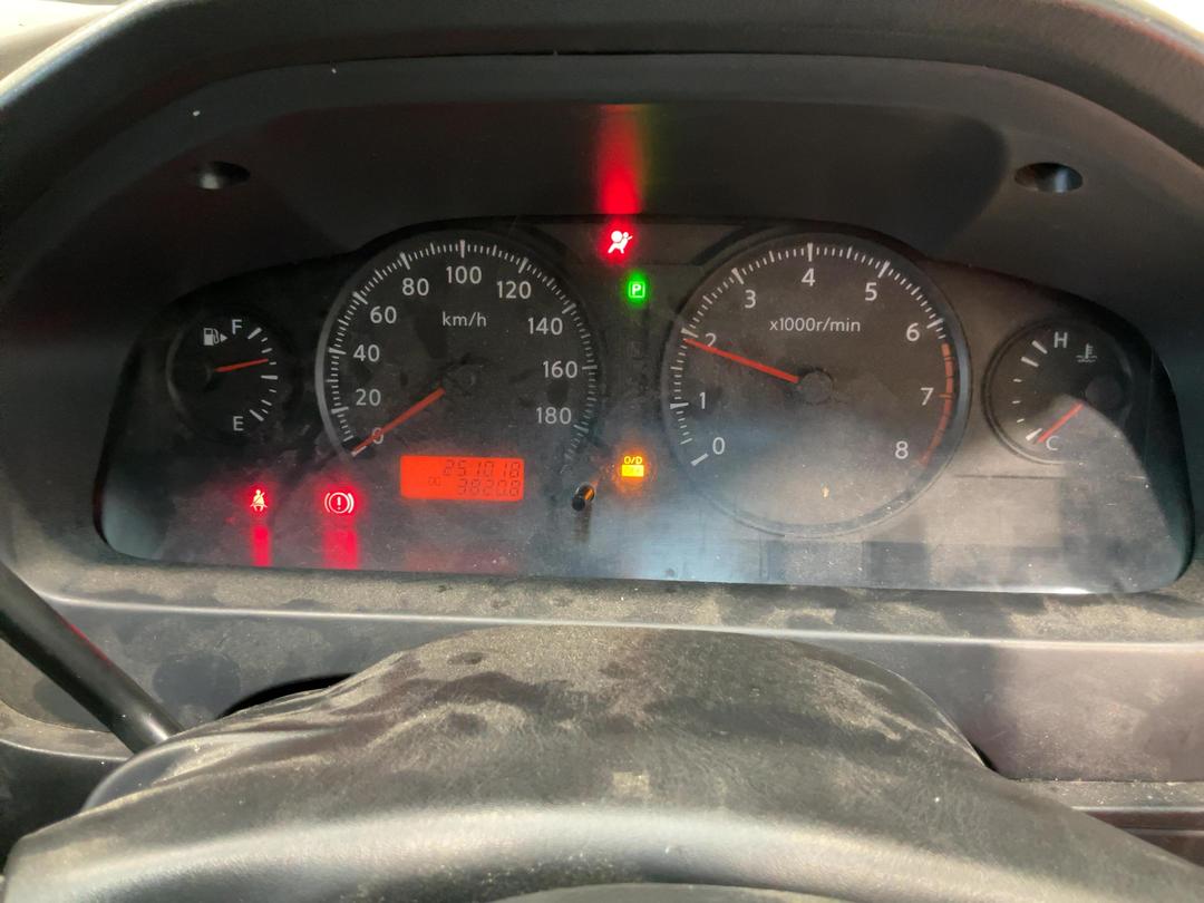 Photo '17' of Nissan Caravan