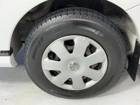 Photo '10' of Nissan Caravan