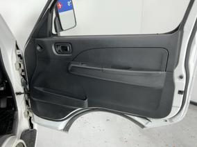 Photo '15' of Nissan Caravan