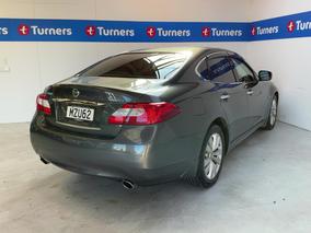 Photo '7' of Nissan Fuga