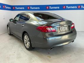Photo '5' of Nissan Fuga