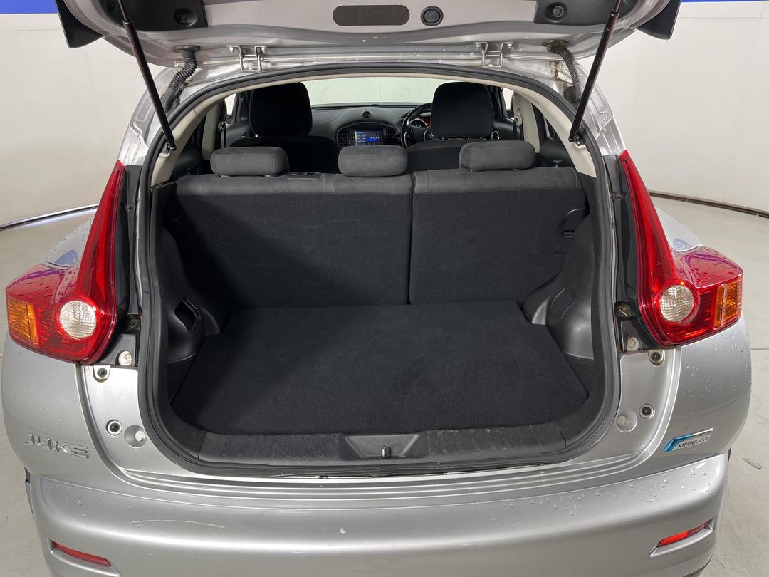 Photo '14' of Nissan Juke