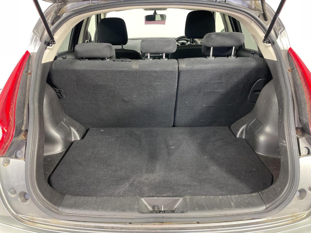 Photo '12' of Nissan Juke