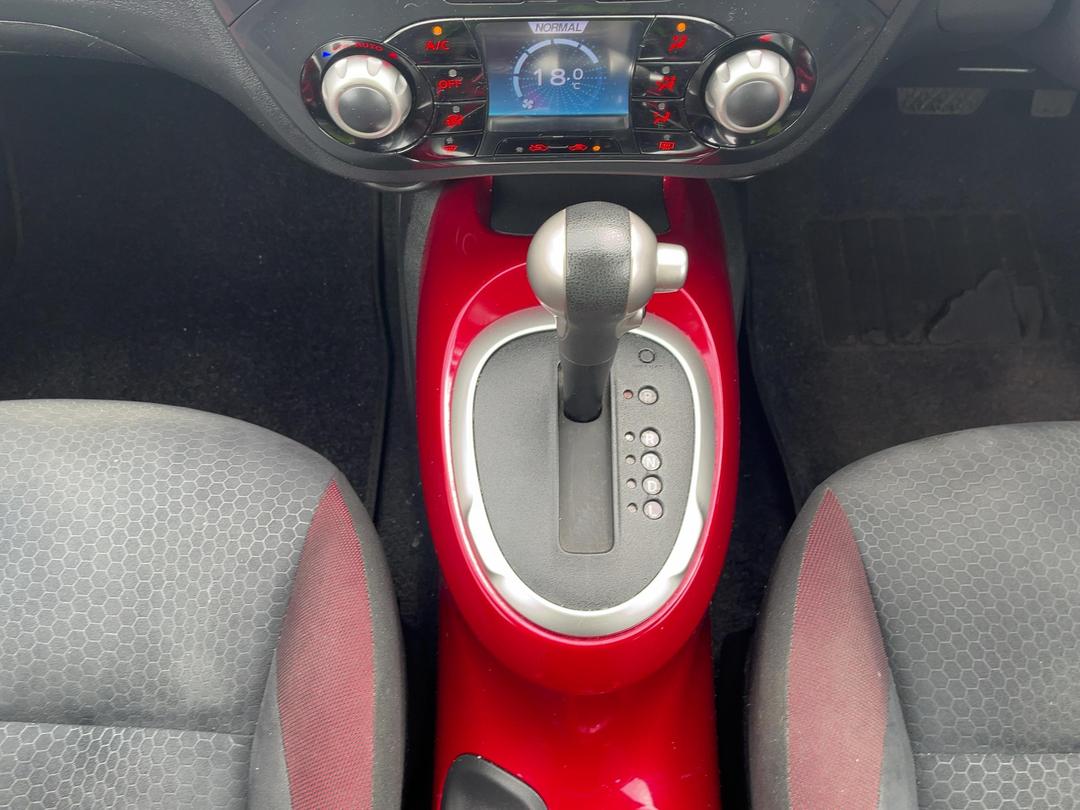Photo '18' of Nissan Juke