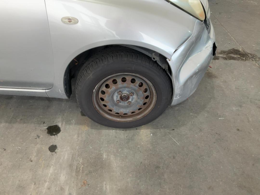 Photo '2' of Nissan March