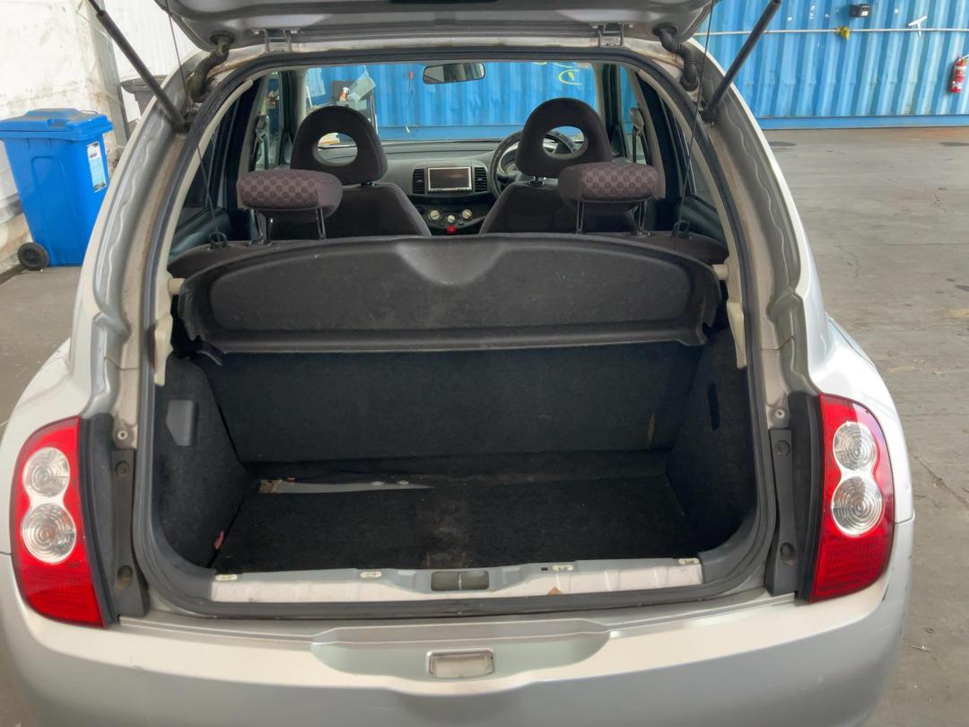 Photo '16' of Nissan March