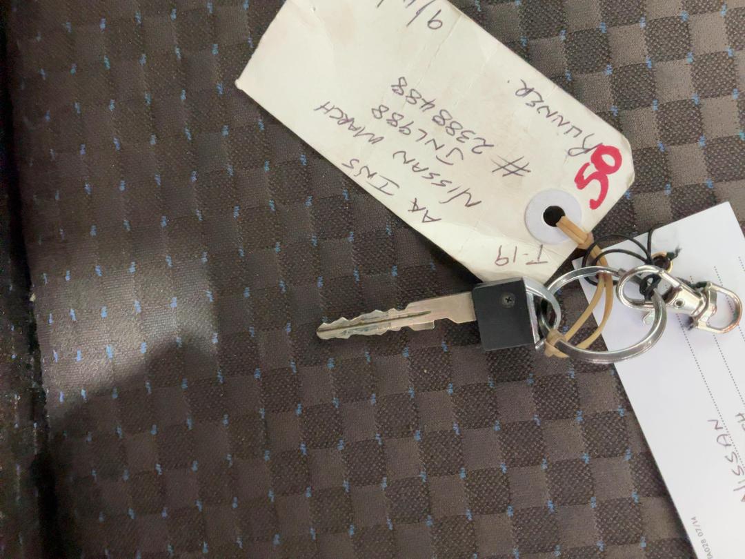 Photo '25' of Nissan March