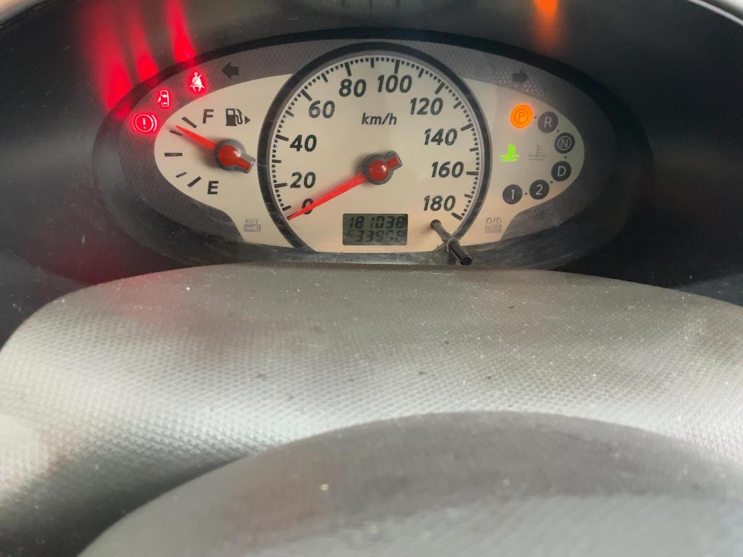 Photo '26' of Nissan March