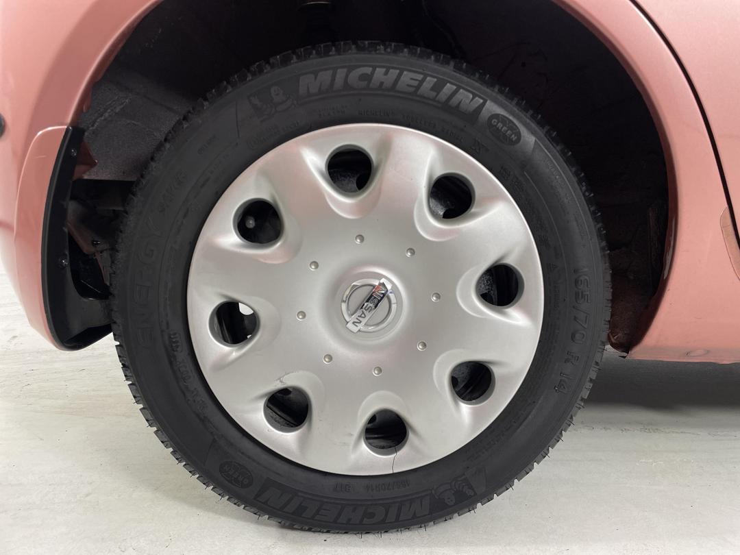 Photo '12' of Nissan March