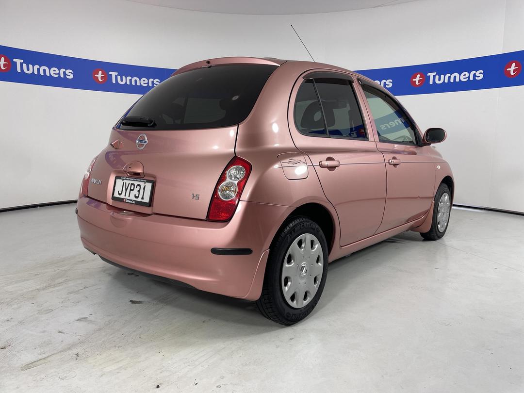 Photo '7' of Nissan March