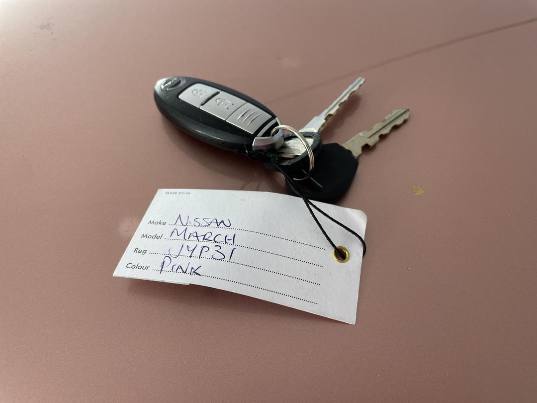 Photo '22' of Nissan March