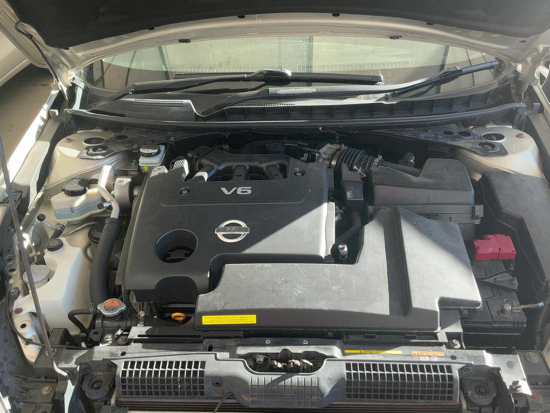 Photo '8' of Nissan Maxima 250L Photo '8' of Nissan Maxima 250L