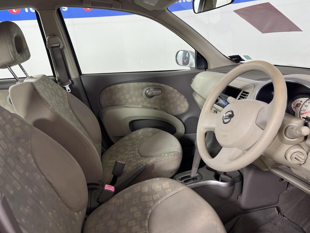 Photo '14' of Nissan Micra