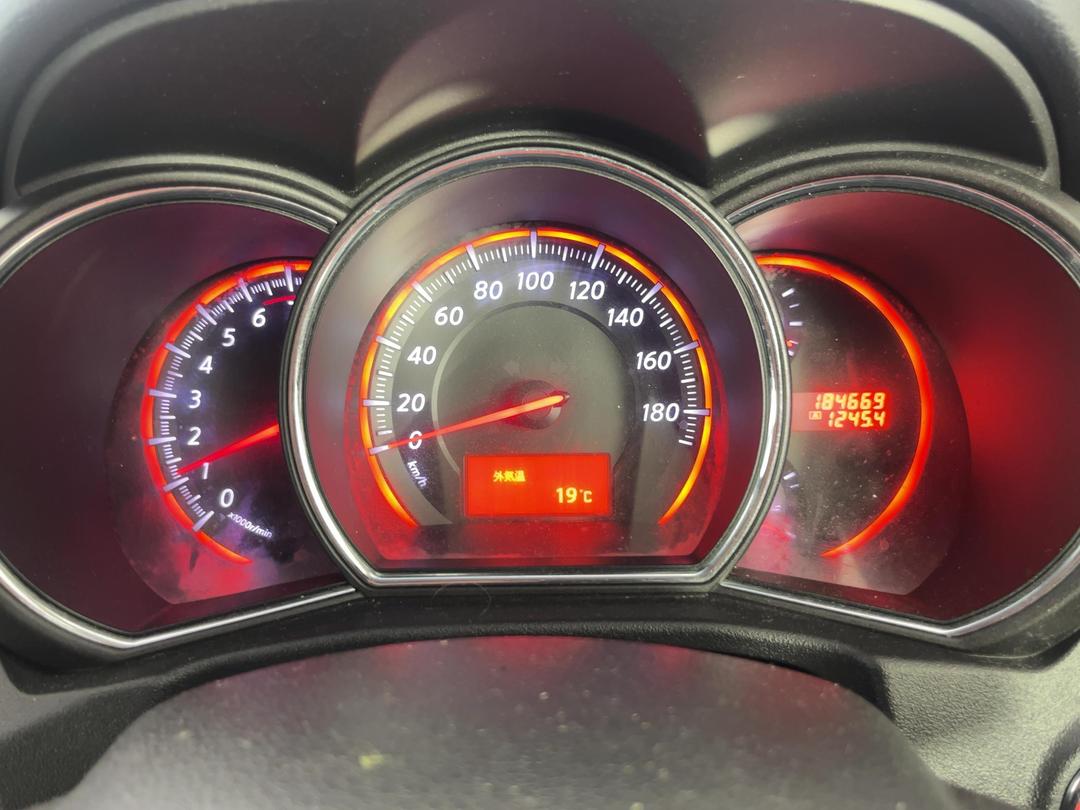 Photo '21' of Nissan Murano