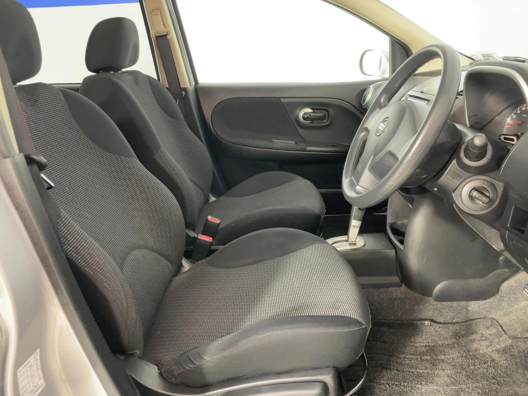 Photo '16' of Nissan Note