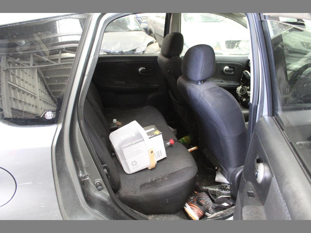 Photo '10' of Nissan Note Photo '10' of Nissan Note