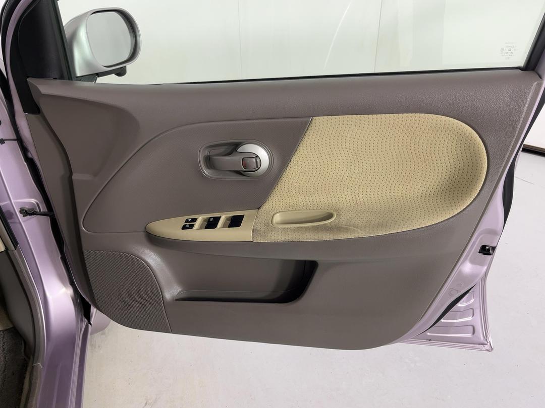 Photo '15' of Nissan Note