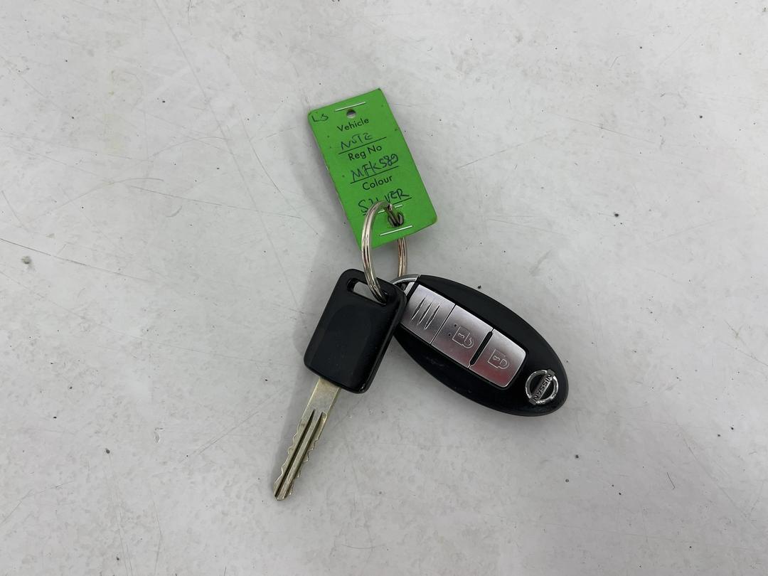 Photo '22' of Nissan Note