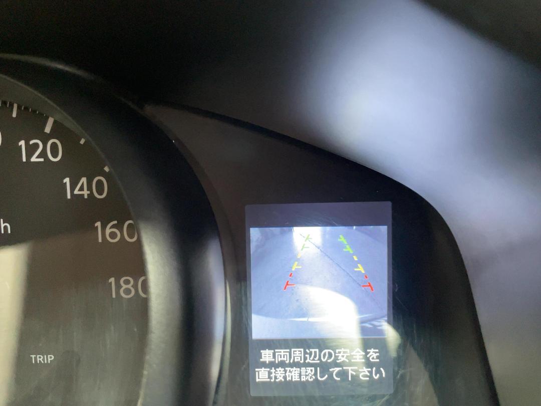 Photo '23' of Nissan NV200