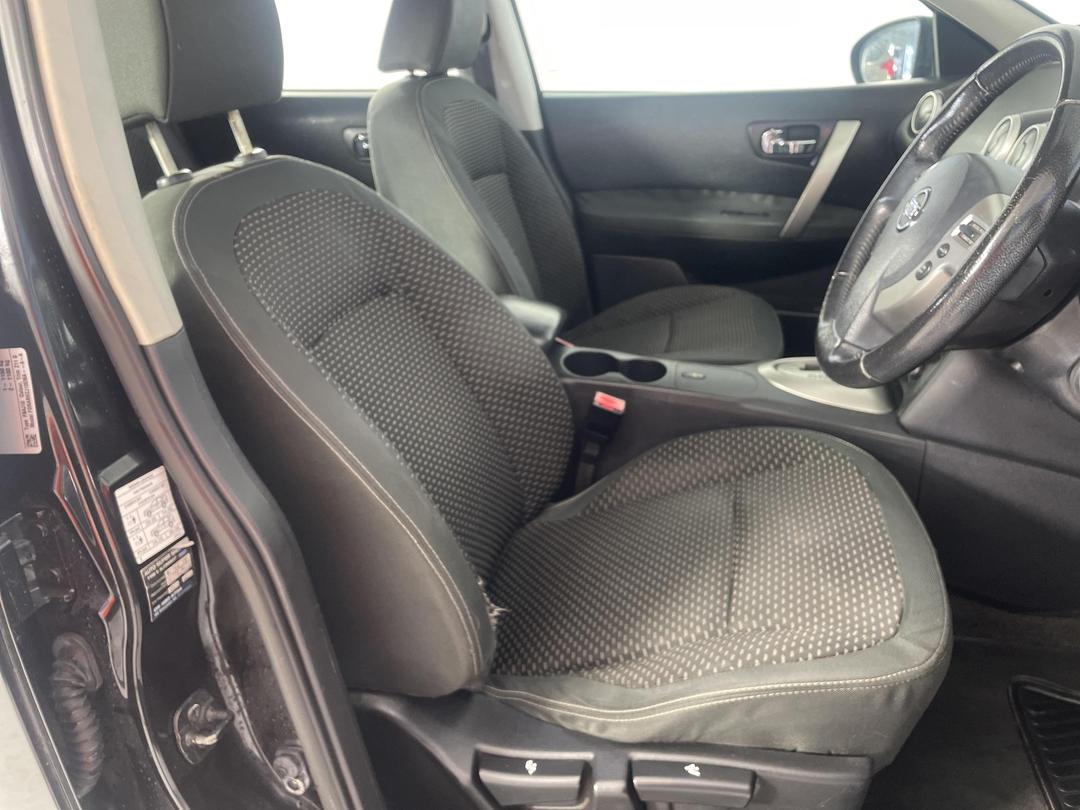 Photo '16' of Nissan Qashqai