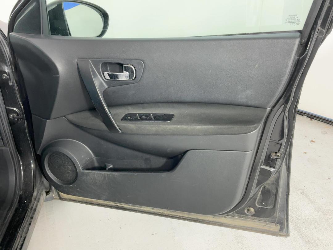 Photo '15' of Nissan Qashqai