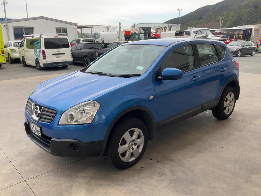 Photo '4' of Nissan Qashqai ST Photo '4' of Nissan Qashqai ST