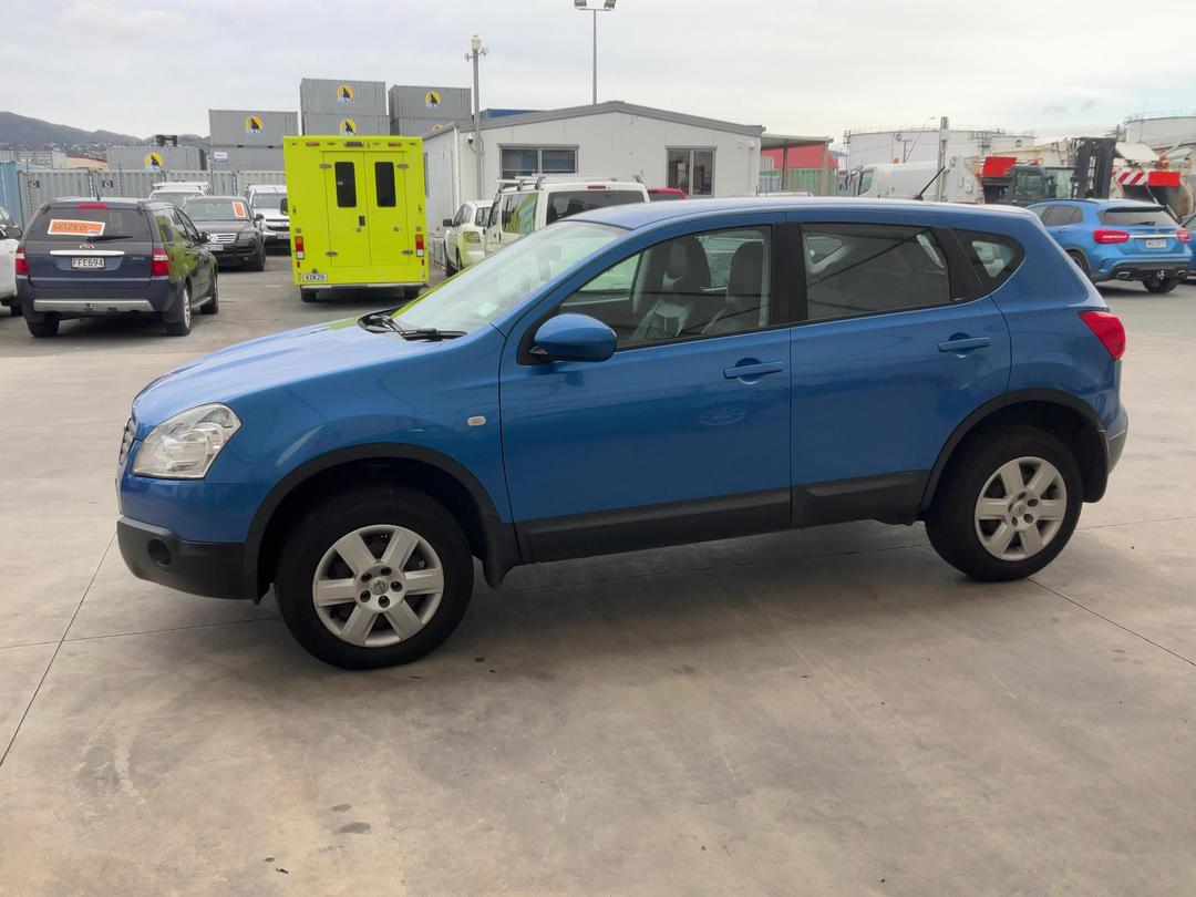 Photo '5' of Nissan Qashqai ST Photo '5' of Nissan Qashqai ST