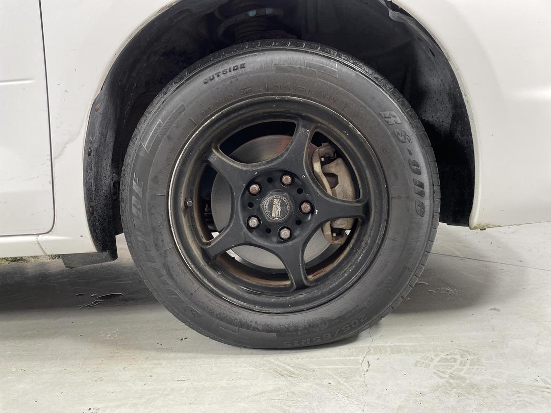 Photo '9' of Nissan Serena