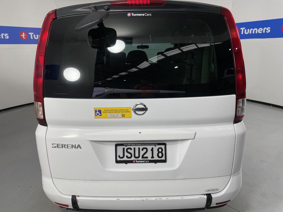 Photo '6' of Nissan Serena