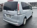 Thumbnail '8' of Nissan Serena
